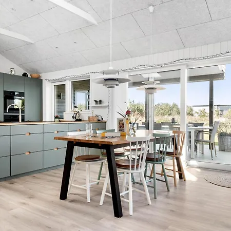 Дом отдыха Stunning In With Sauna